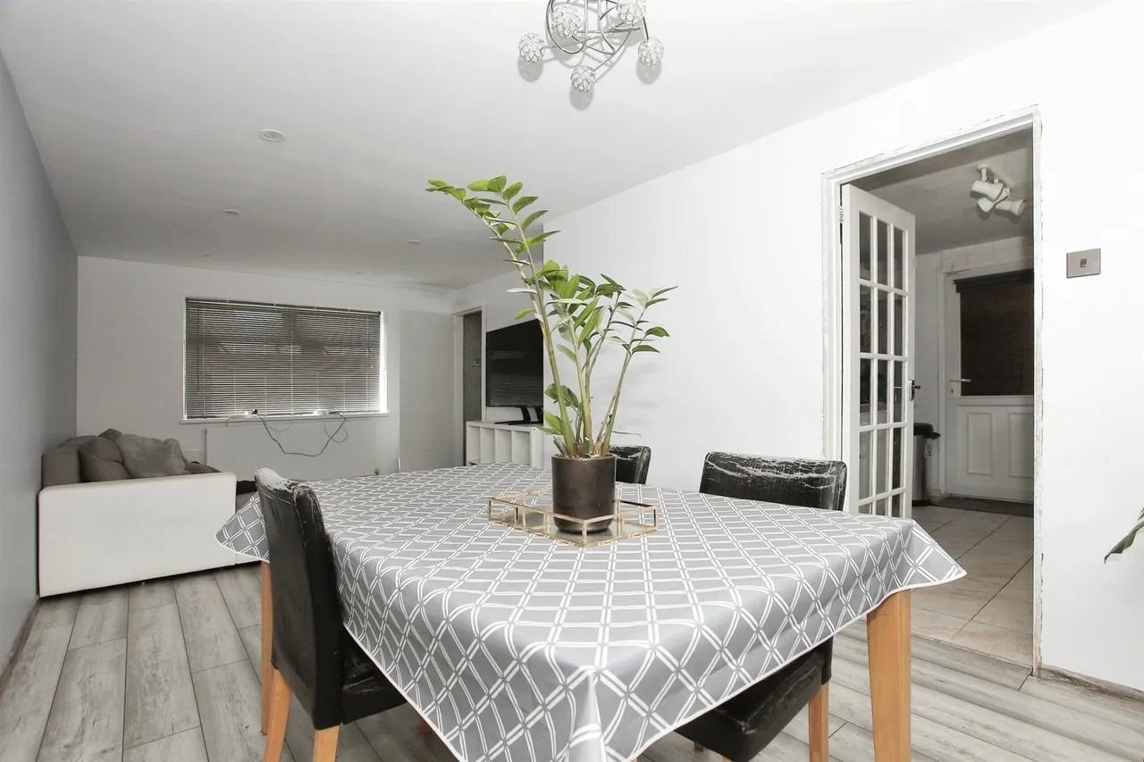 Almond Road, Peterborough, PE1, photo 5