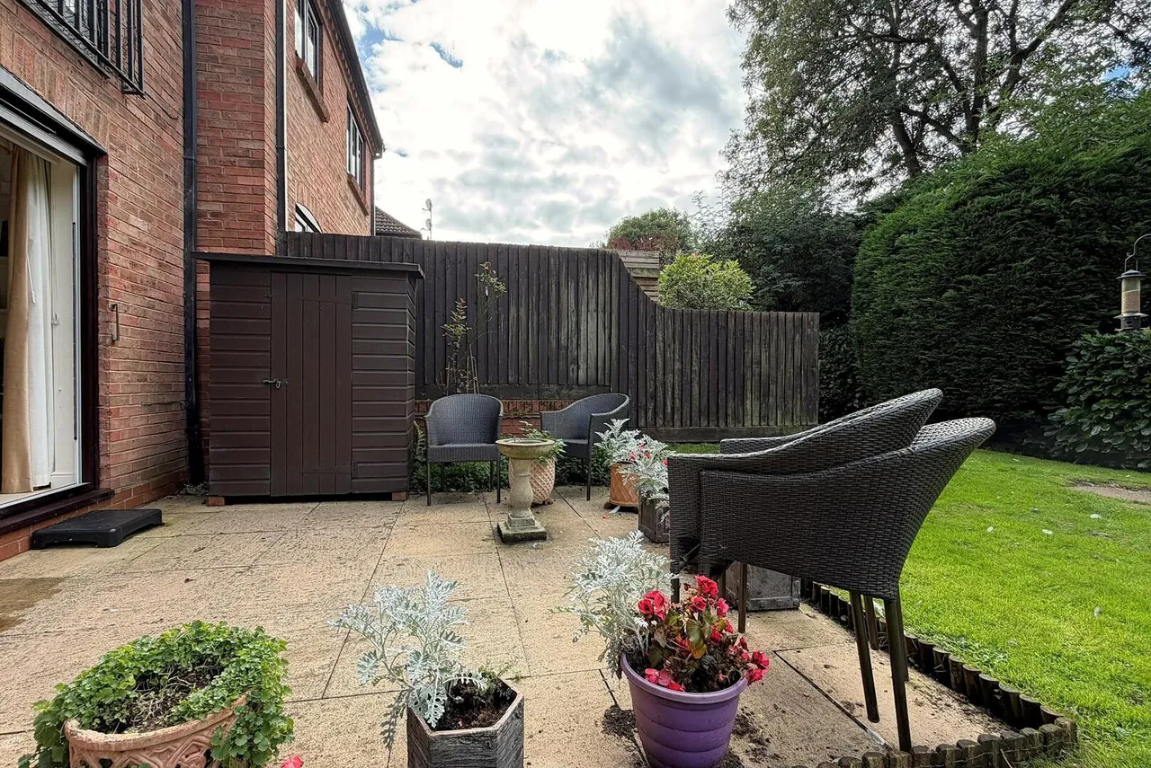 Woodfield, Belbroughton, photo 19