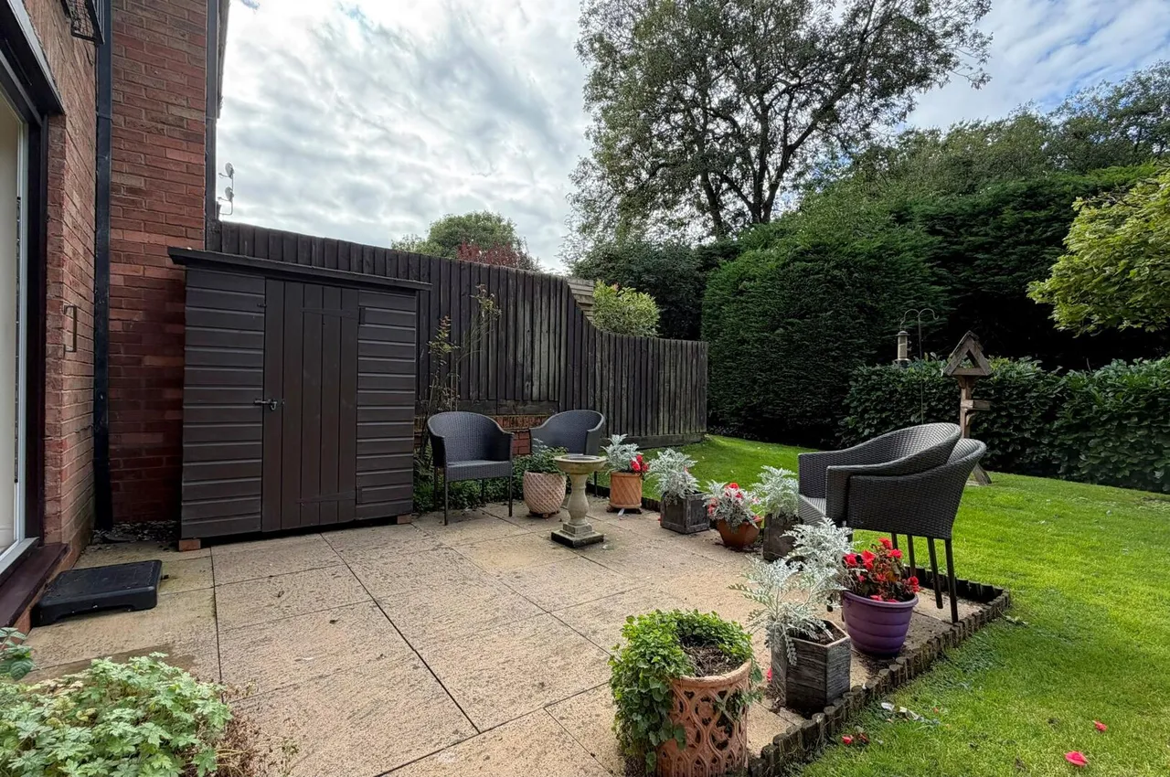 Woodfield, Belbroughton, photo 20