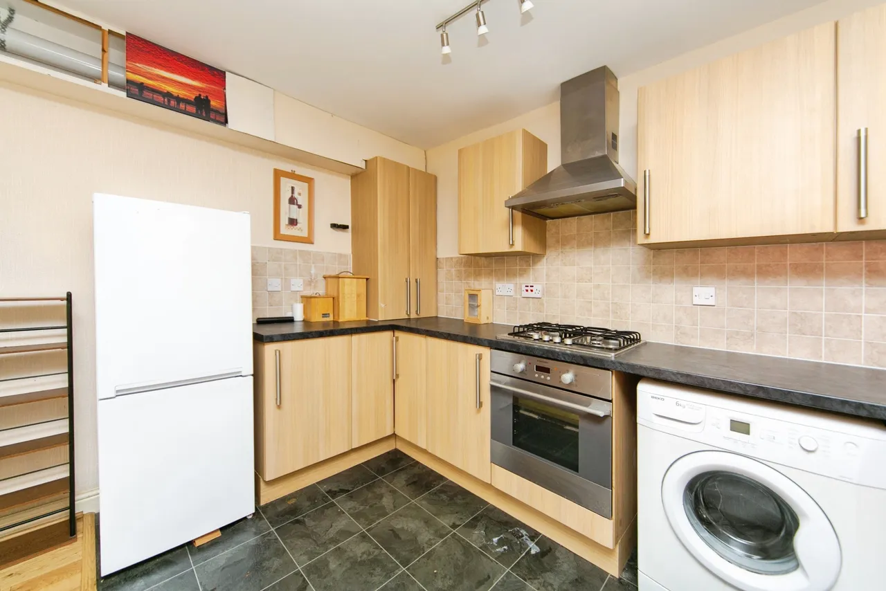 44 New Chester Road, Wirral, photo 8