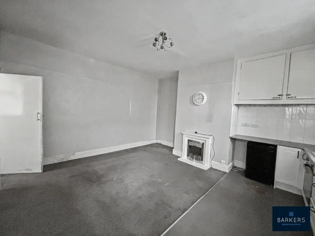 Soothill Lane Soothill, Batley WF17 6NR, photo 3