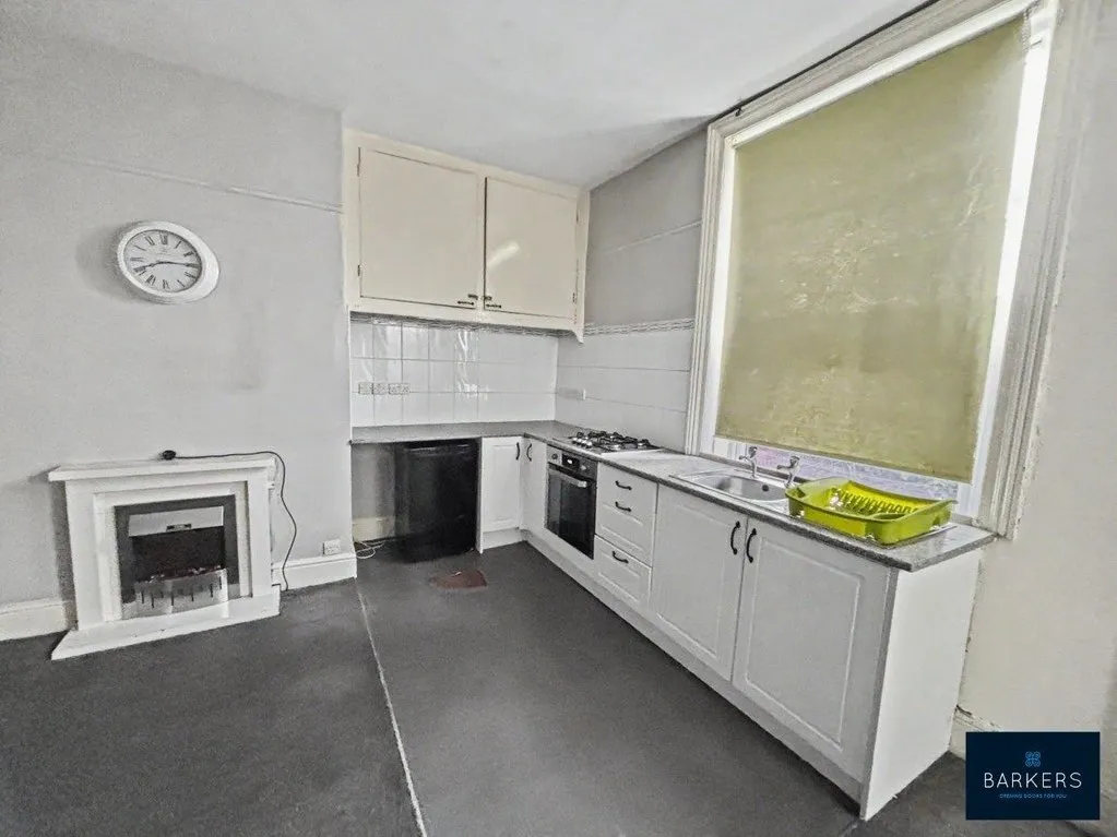 Soothill Lane Soothill, Batley WF17 6NR, photo 4