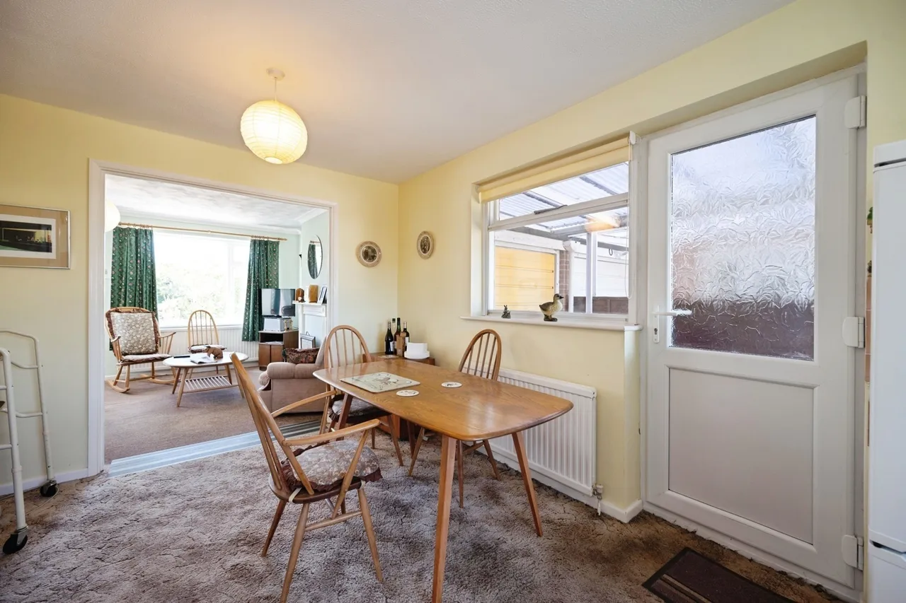 Glebe Close, Hayling Island, PO11, photo 5