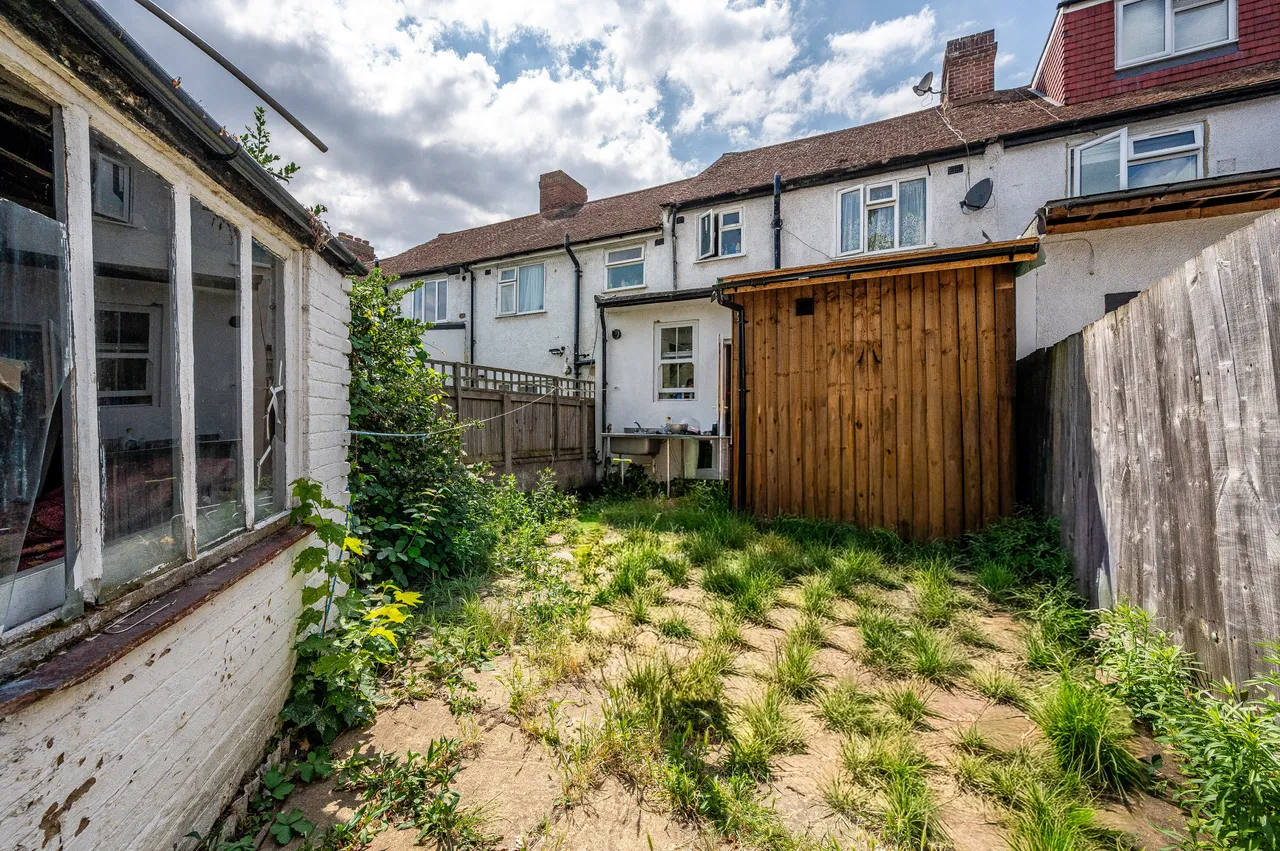 7 Horsmonden Road, London, photo 4