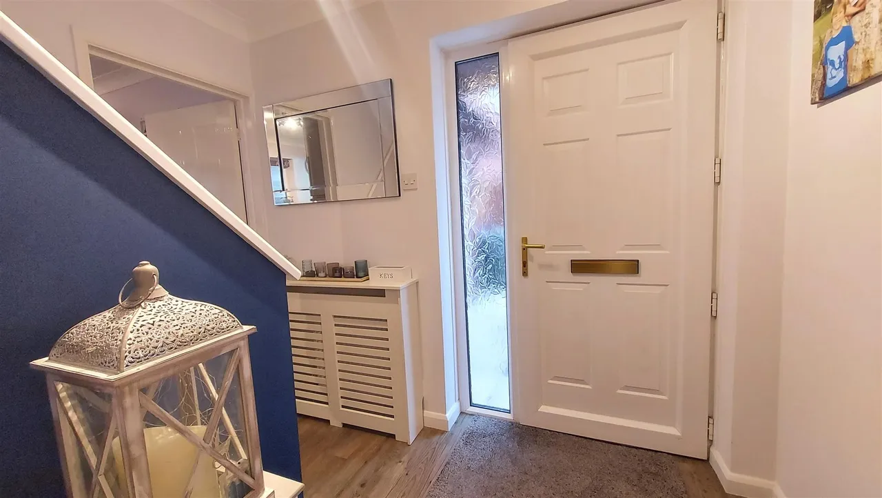 Hawthorn Road, Bourne, photo 11