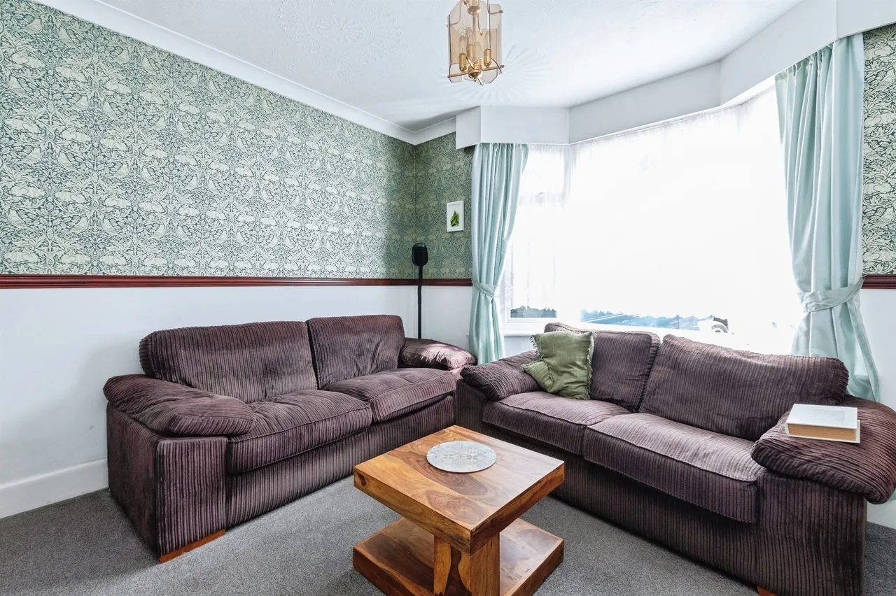 Howeth Road, Bournemouth, BH10, photo 2