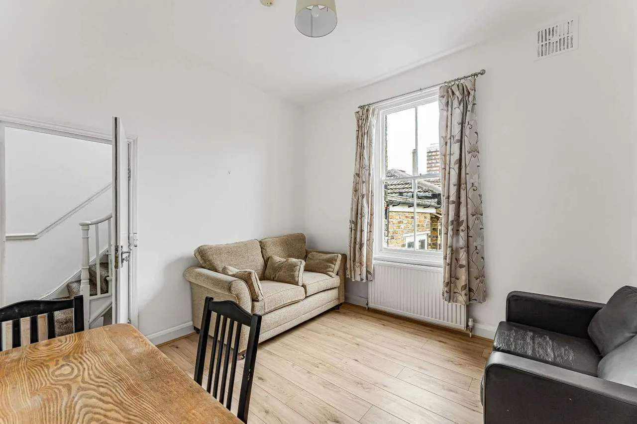 Burdett Road, London, E3, photo 15