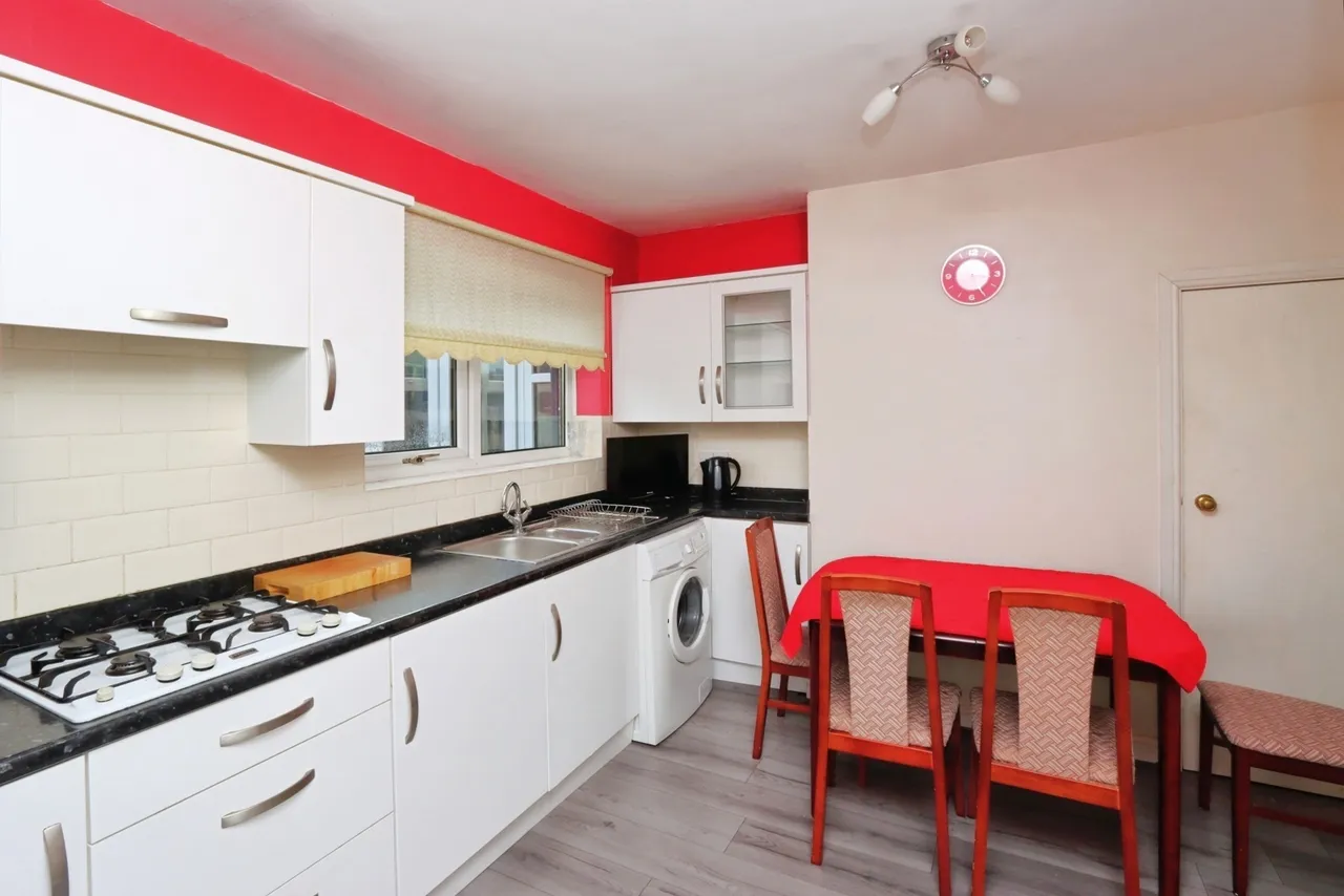 Stradbroke Way, Sheffield, South Yorkshire, S13, photo 13
