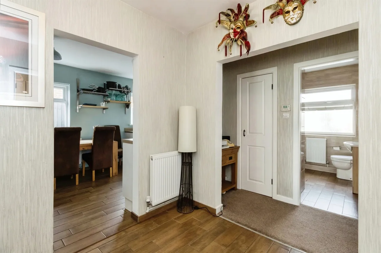 Conery Gardens, Whatton, NG13, photo 11