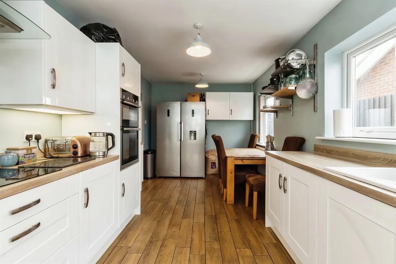Conery Gardens, Whatton, NG13, photo 14