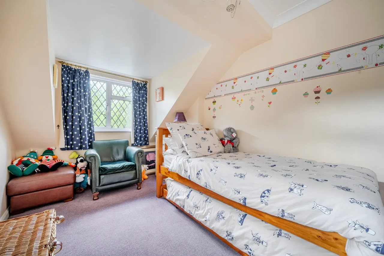 Gerrards Cross, Buckinghamshire, photo 25