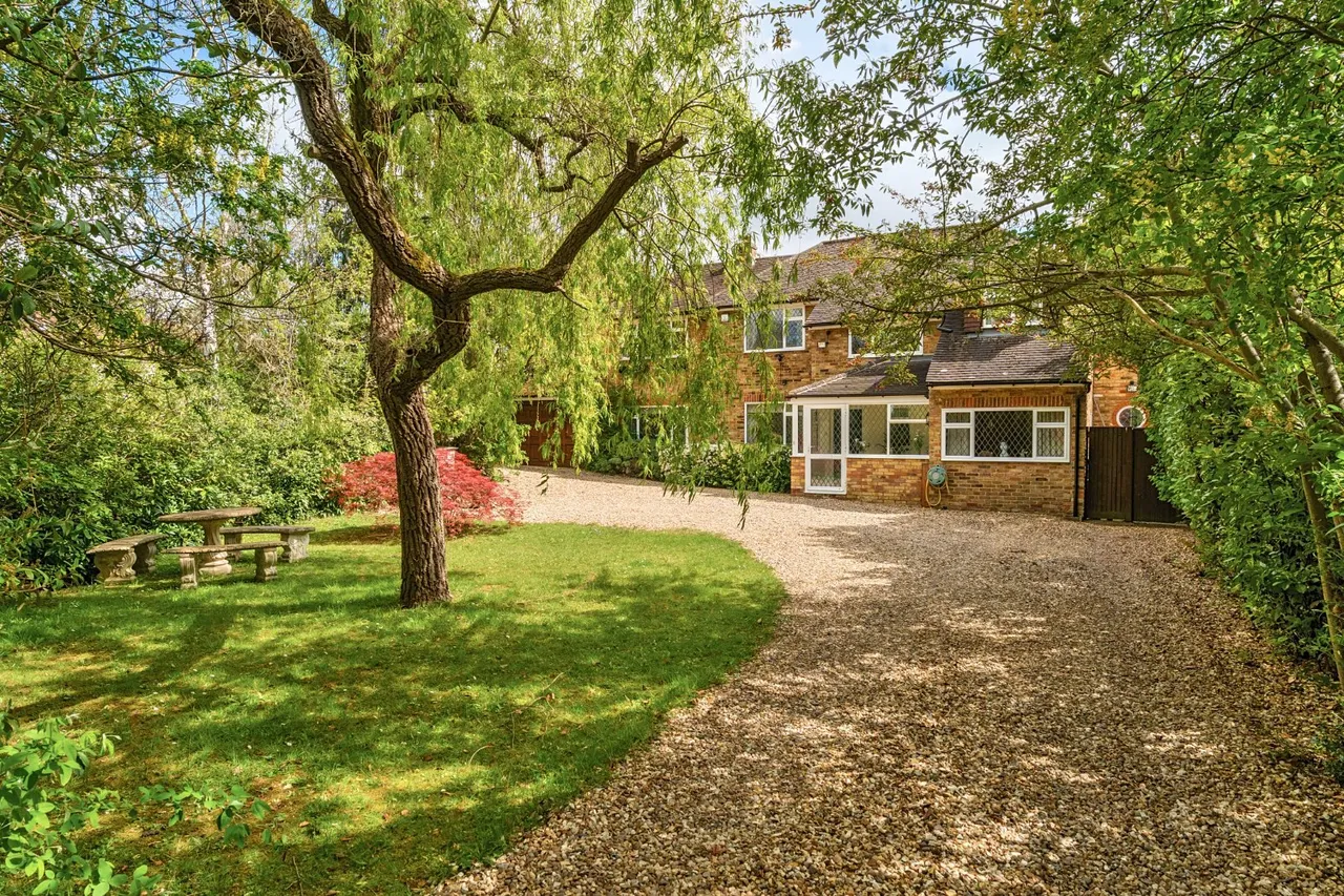 Gerrards Cross, Buckinghamshire, photo 24