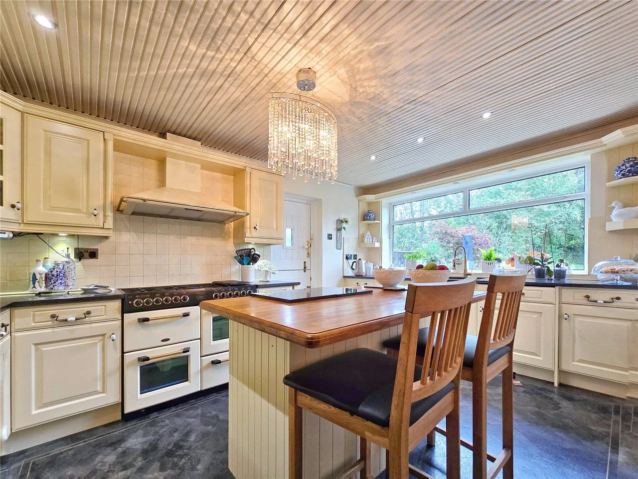 Oaken Close, Bacup, OL13, photo 6