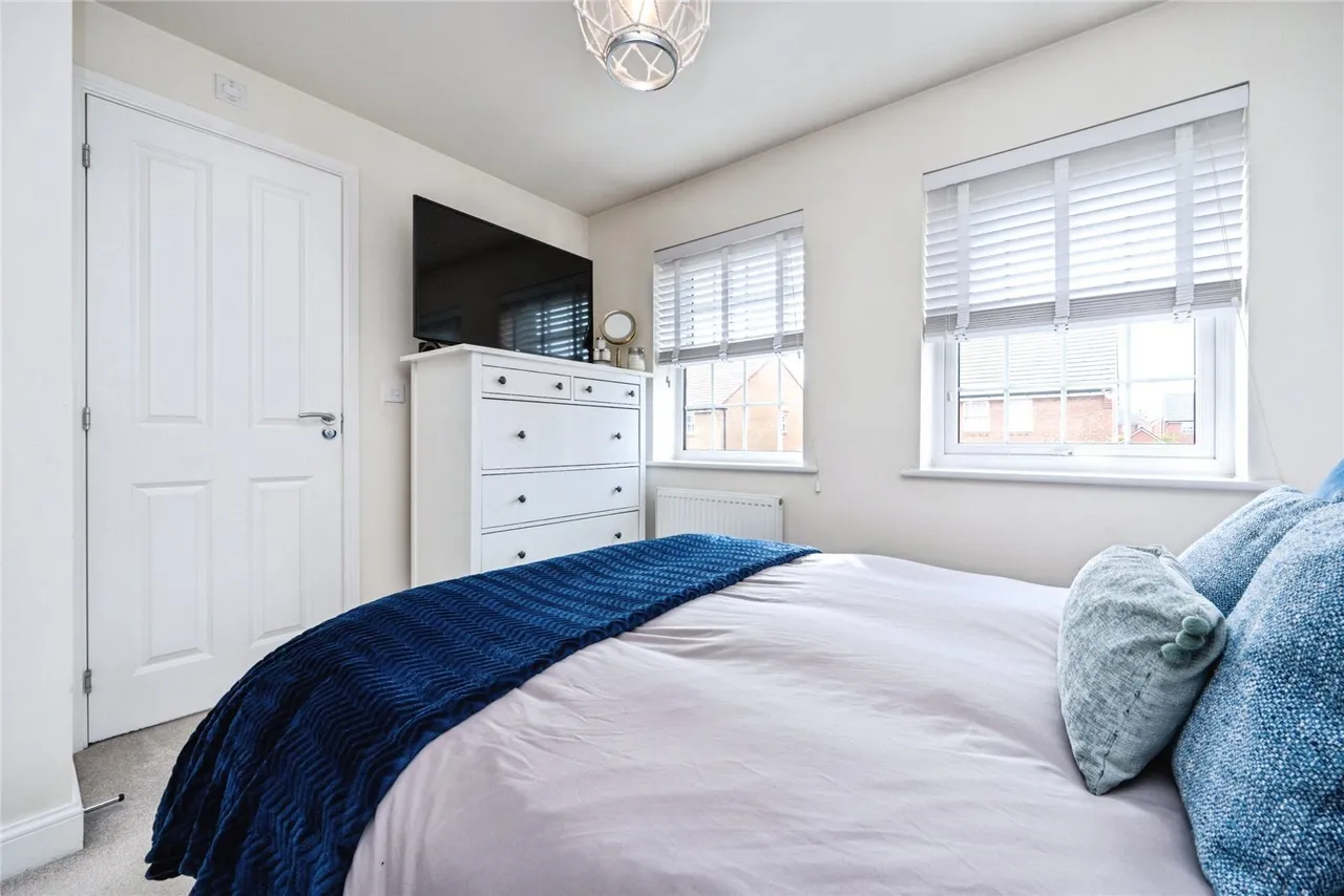 Chadwick Crescent, Bedfordshire, LU7, photo 8