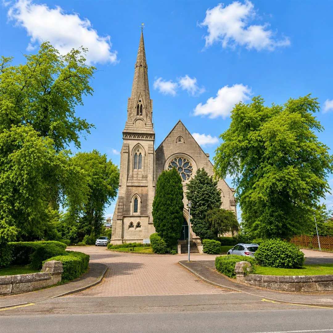 2 bed flat for sale — Auchingramont Court, 64 Union Street, Hamilton, ML3 6NB