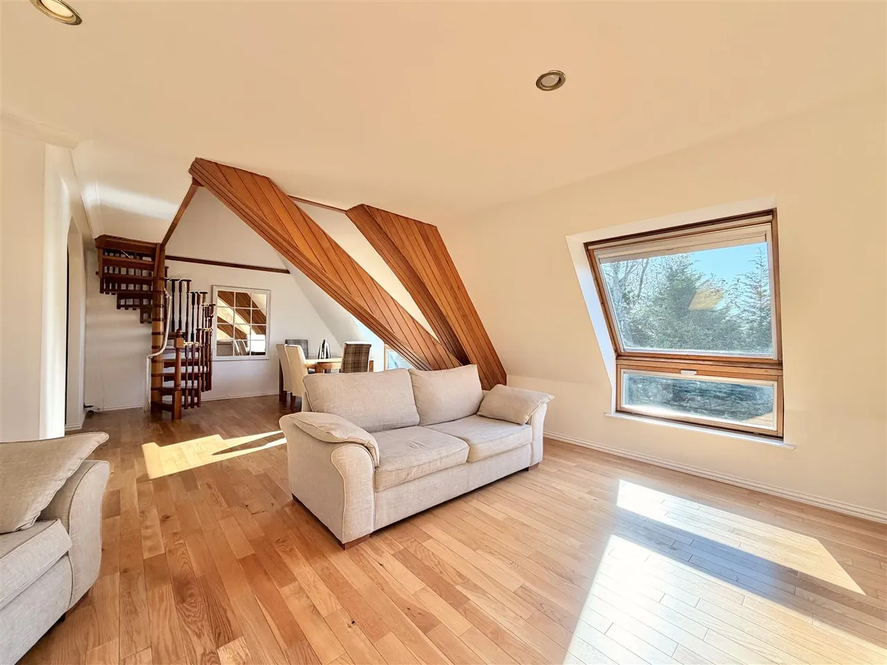 Auchingramont Court, 64 Union Street, Hamilton, ML3 6NB, photo 5