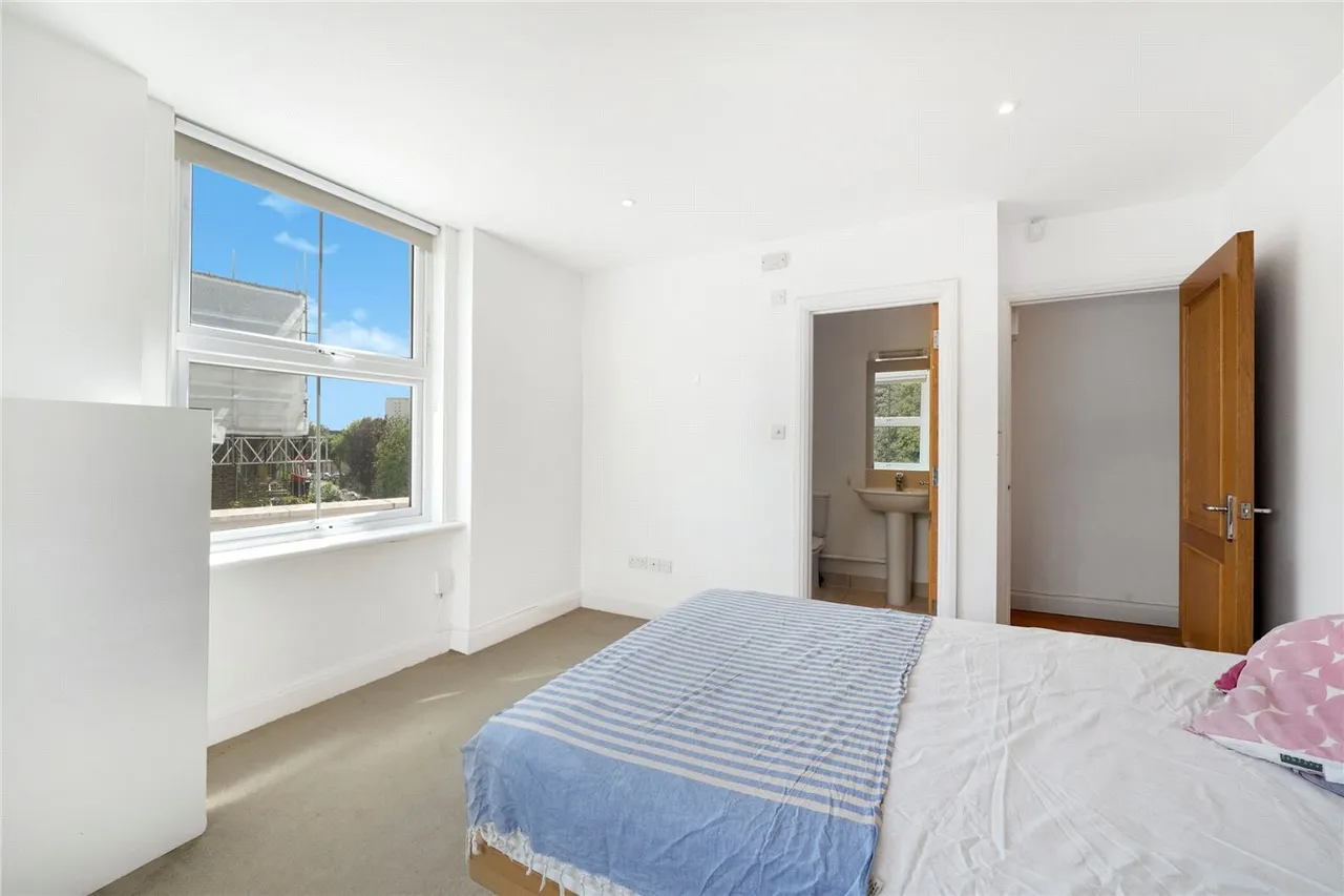 2 bed flat for sale — The Mitre, Grafton Road, London, NW5