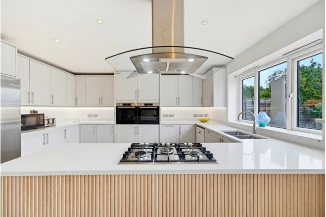 Normanhurst Road, Walton-On-Thames, KT12, photo 5