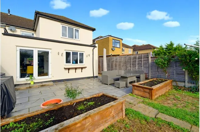 Normanhurst Road, Walton-On-Thames, KT12, photo 21