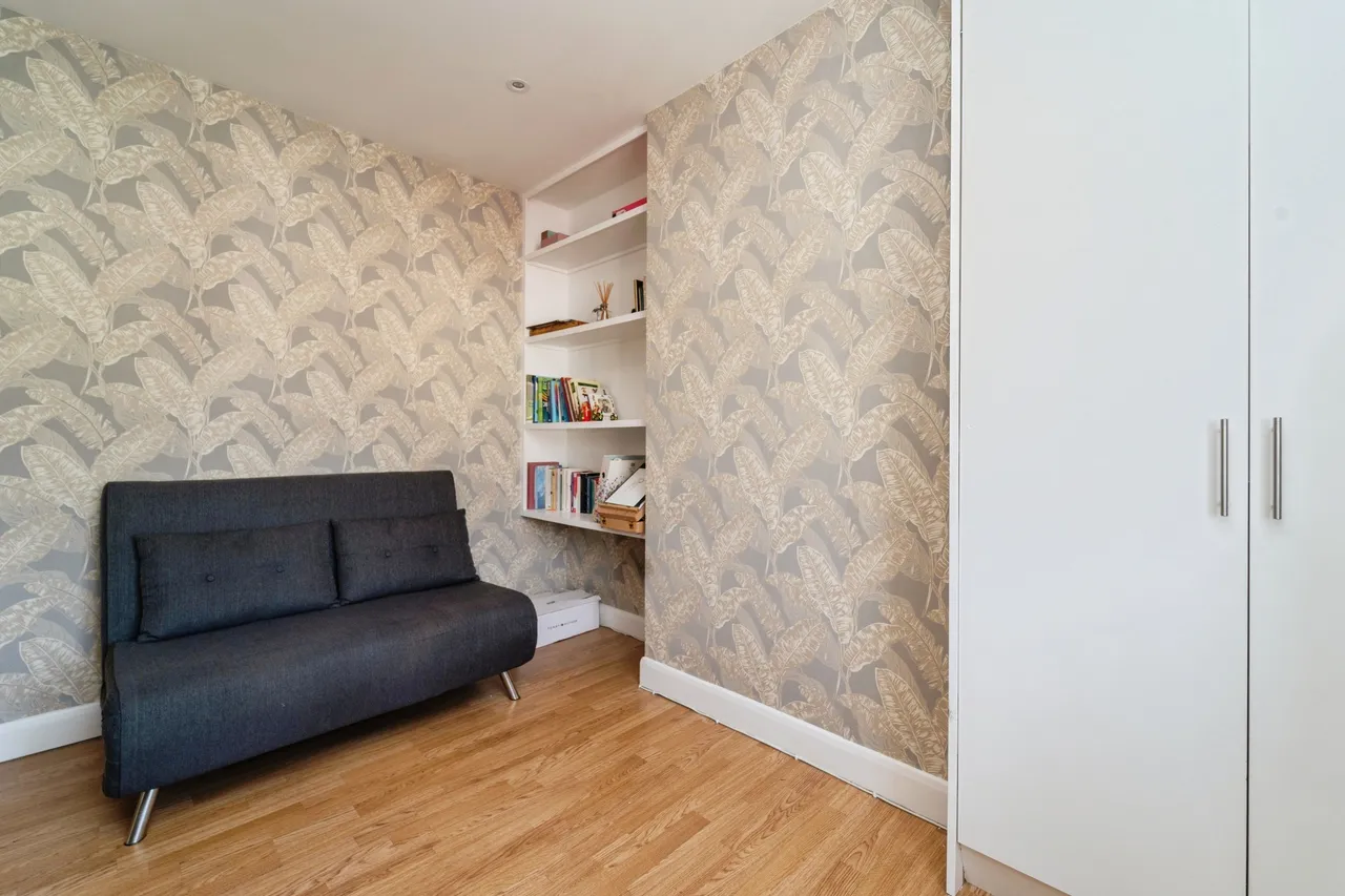 Normanhurst Road, Walton-On-Thames, KT12, photo 15
