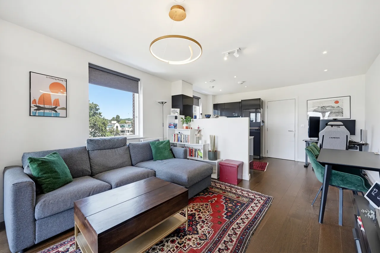 Kenneth Way, Ealing, W5, photo 8