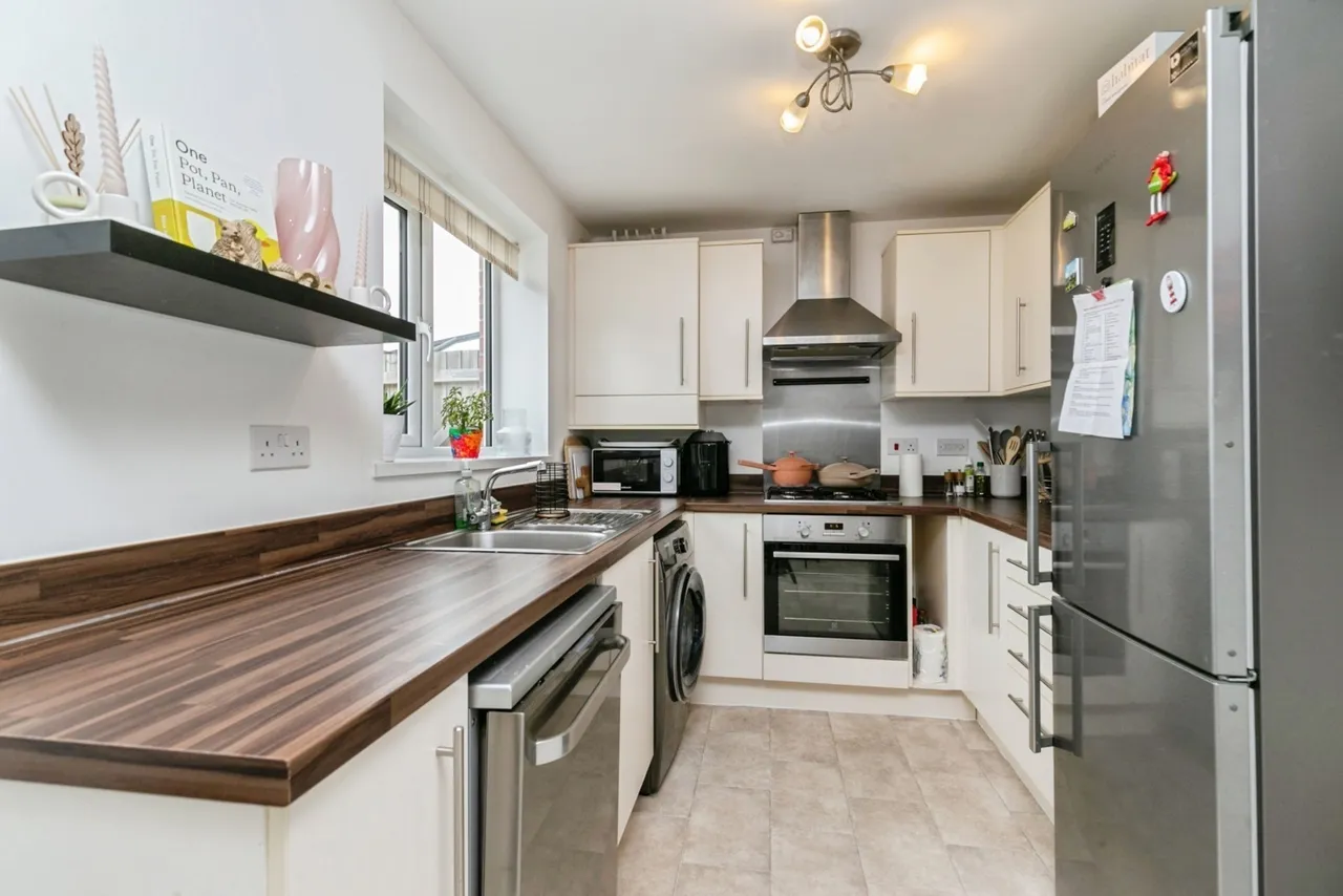 Walnutwood Avenue, Bamber Bridge, Preston, Lancashire, PR5, photo 4