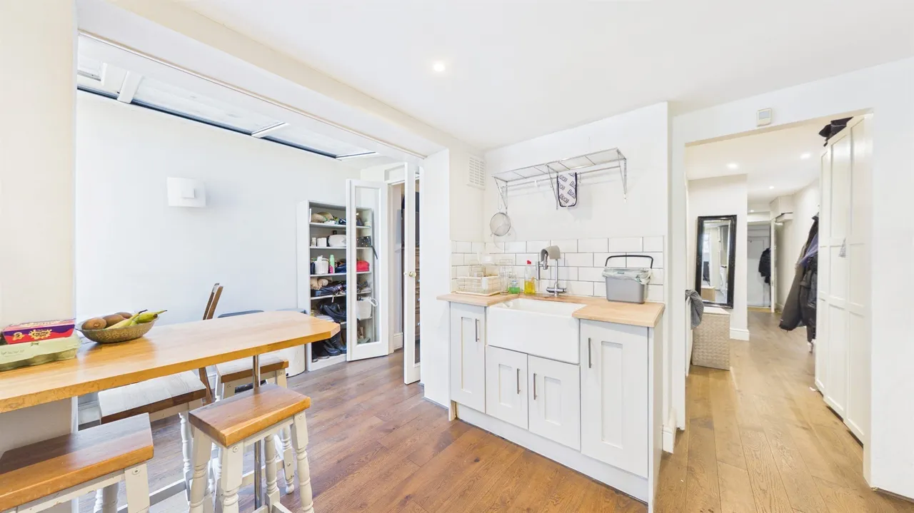 Taybridge Road, London, SW11, photo 14