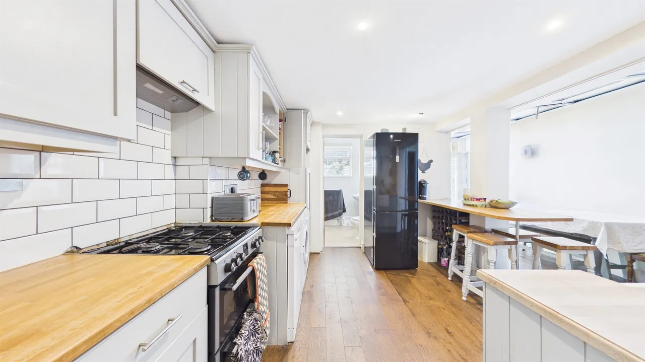 Taybridge Road, London, SW11, photo 13