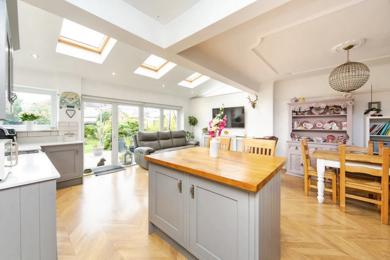 Lynton Drive, Wirral, CH63, photo 3
