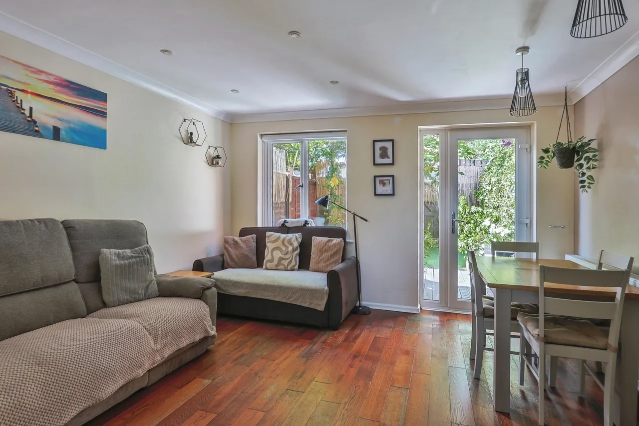 Sixpenny Close, Poole, BH12, photo 4