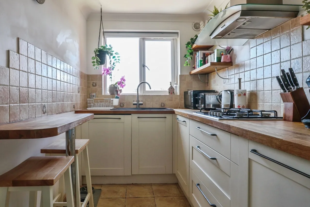 Sixpenny Close, Poole, BH12, photo 7