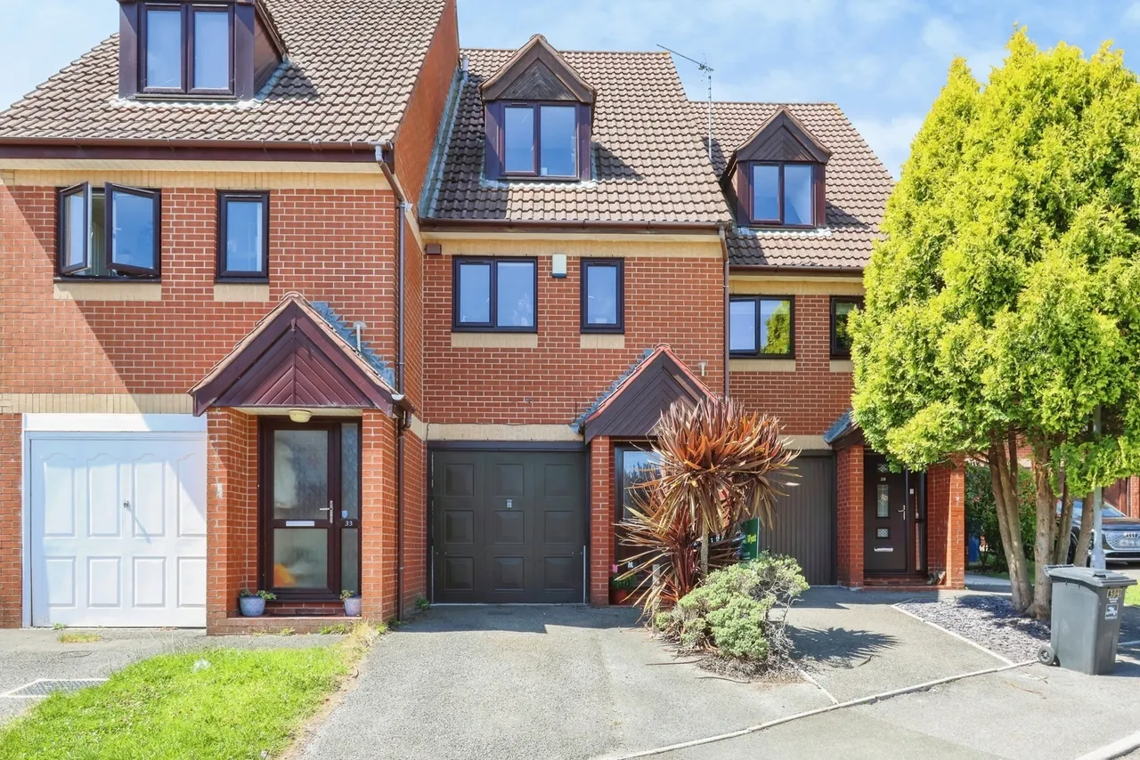 Sixpenny Close, Poole, BH12, photo 17