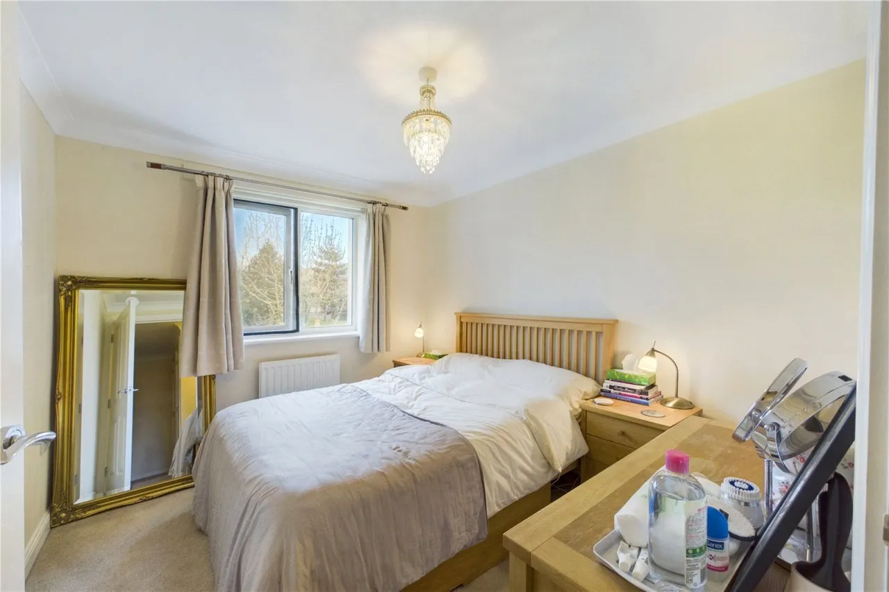 Benham Drive, Spencers Wood, RG7, photo 4