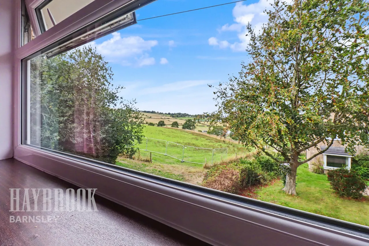 Bluebell Avenue, Penistone, photo 26