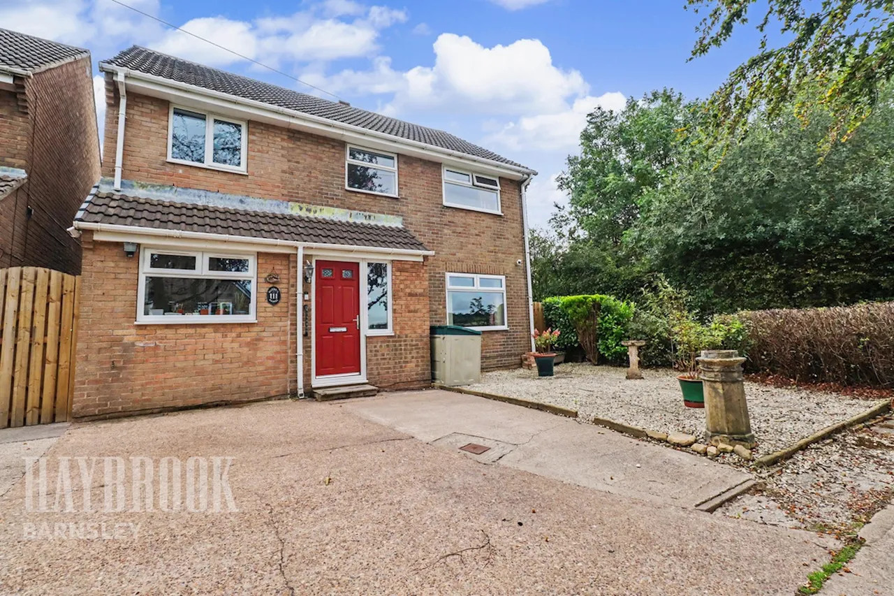 Bluebell Avenue, Penistone, photo 25