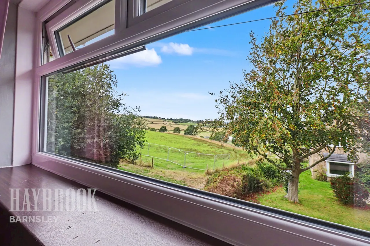 Bluebell Avenue, Penistone, photo 16