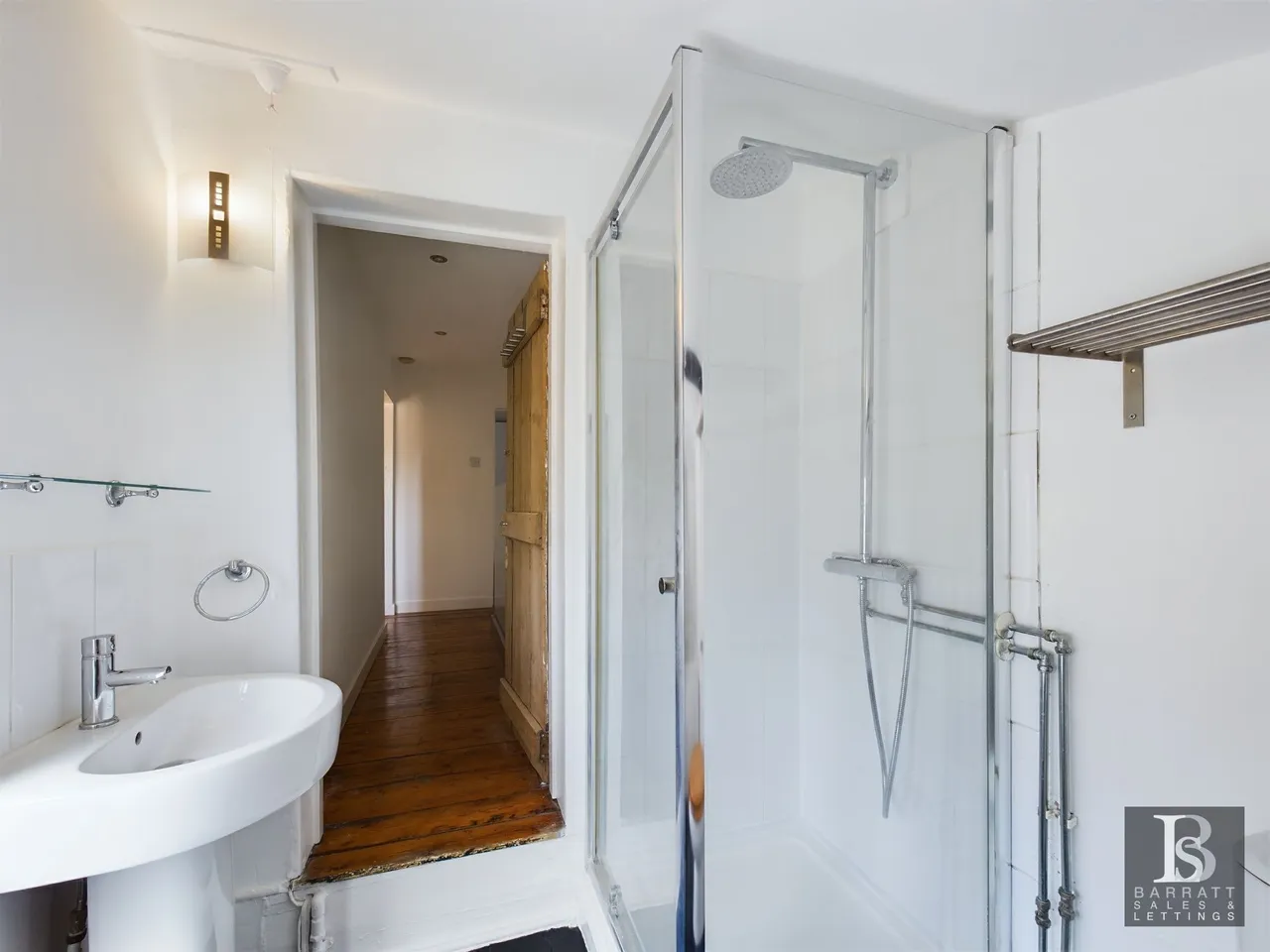 St. Leonards Road, Windsor, SL4, photo 18