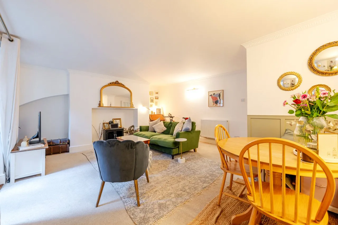Clarendon Square, Leamington Spa, Warwickshire, CV32, photo 6
