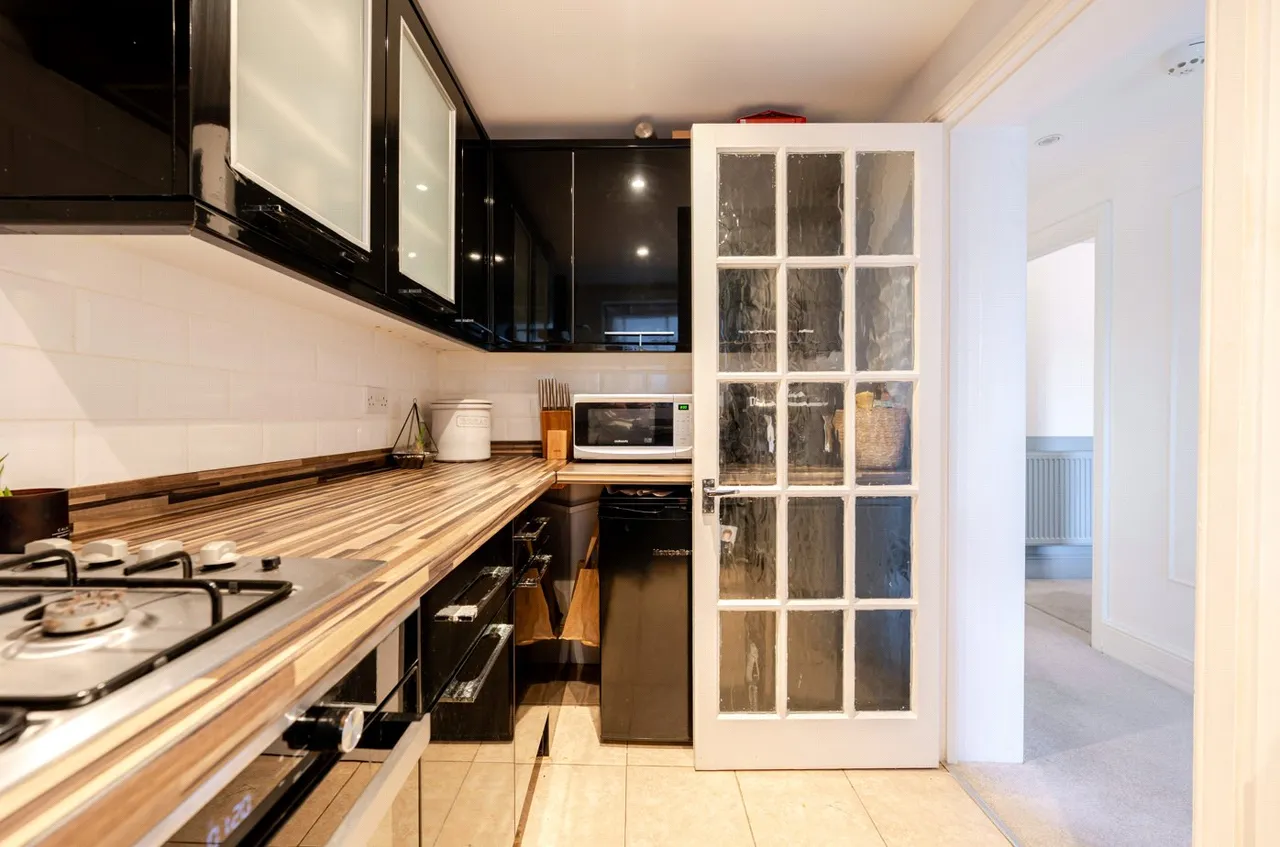 Clarendon Square, Leamington Spa, Warwickshire, CV32, photo 2