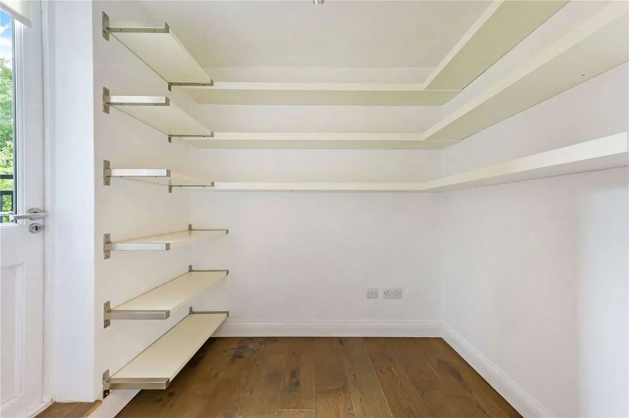 Belsize Road, London, NW6 4TG, photo 10