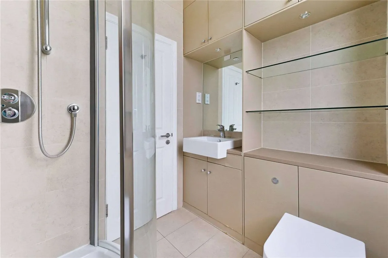 Belsize Road, London, NW6 4TG, photo 9