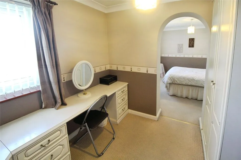 Bentley Road, Chapeltown, Sheffield, S35, photo 9