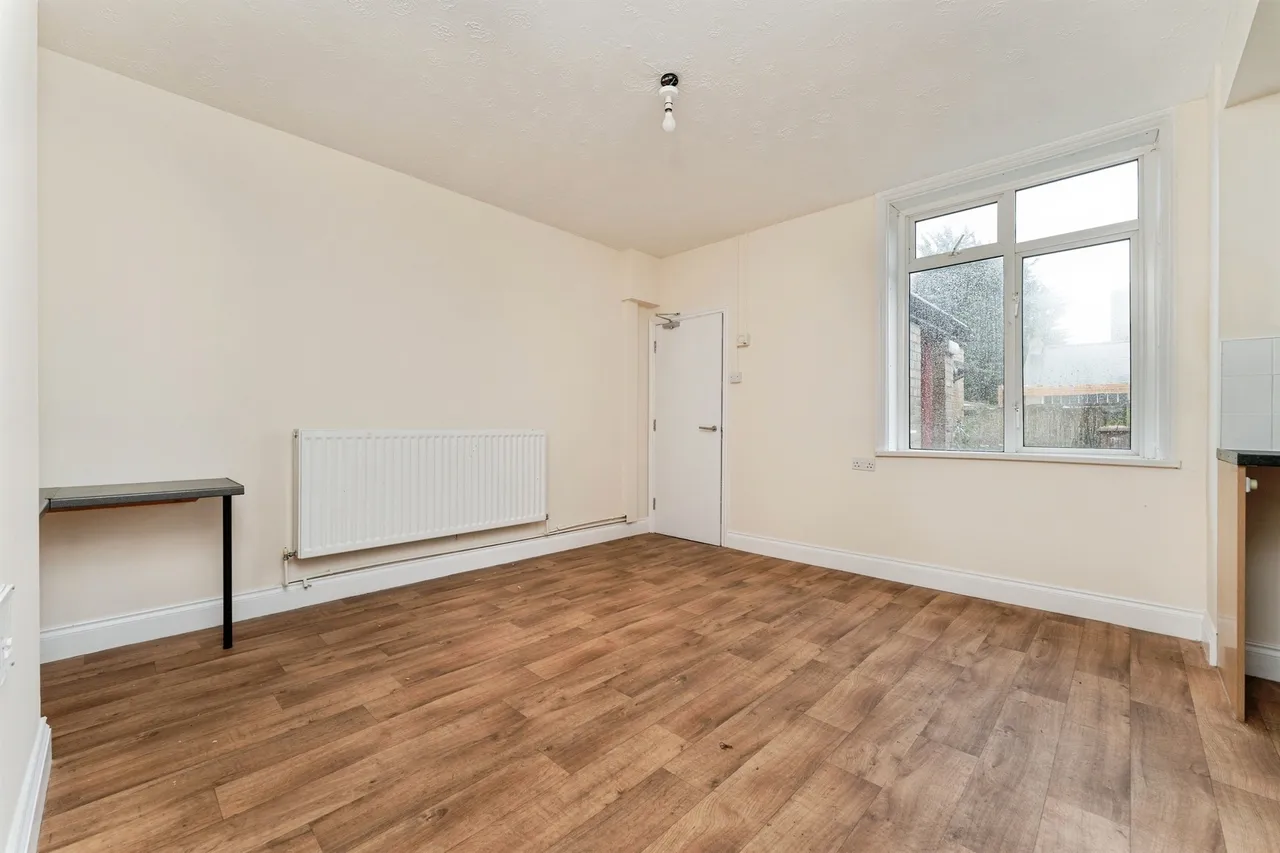 Burrowmoor Road, March, photo 7
