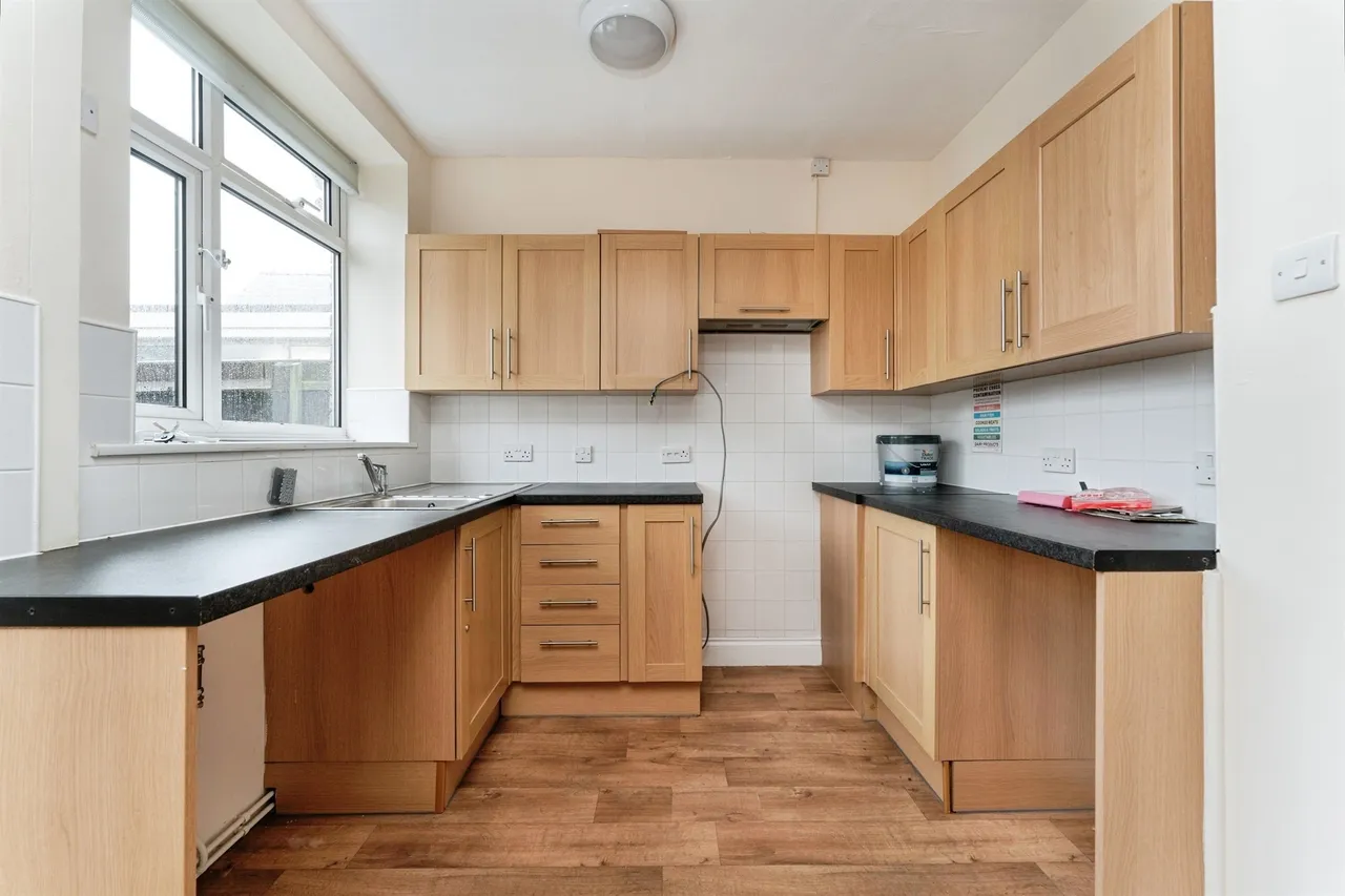 Burrowmoor Road, March, photo 2