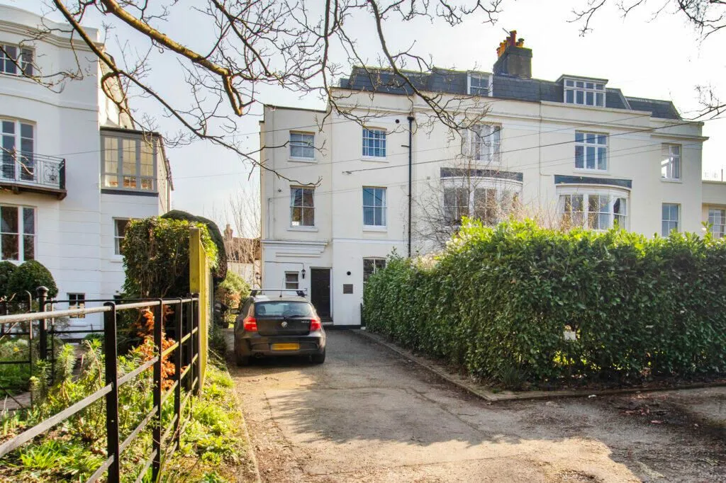 1 bed flat for sale — Grove Hill Gardens, Tunbridge Wells, TN1 1SS