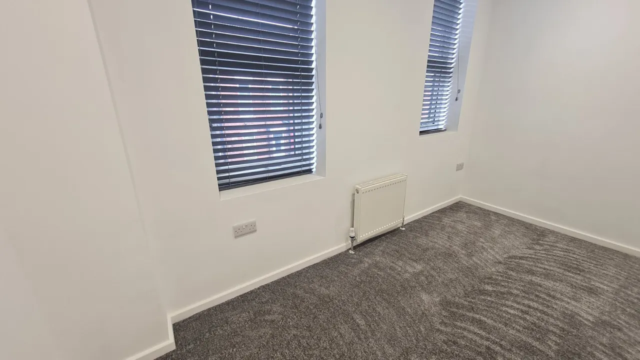 Bangor Terrace, Leeds, LS12, photo 14