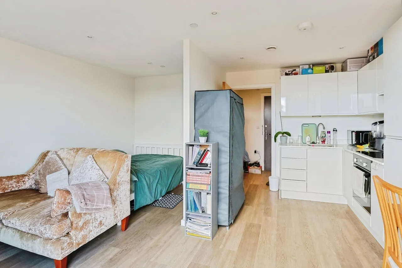 Wimborne Road, Poole, BH15, photo 5