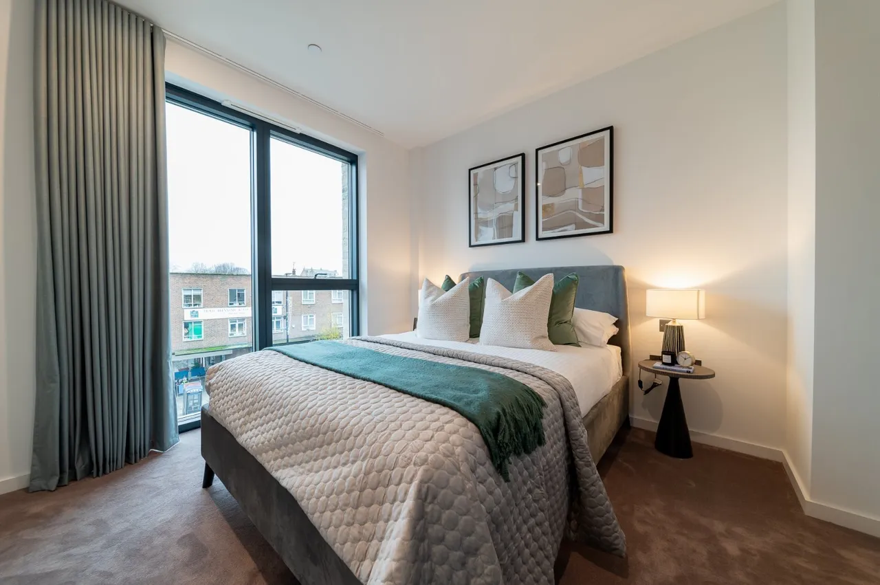 Catherine Wheel Road, Brentford, TW8, photo 10
