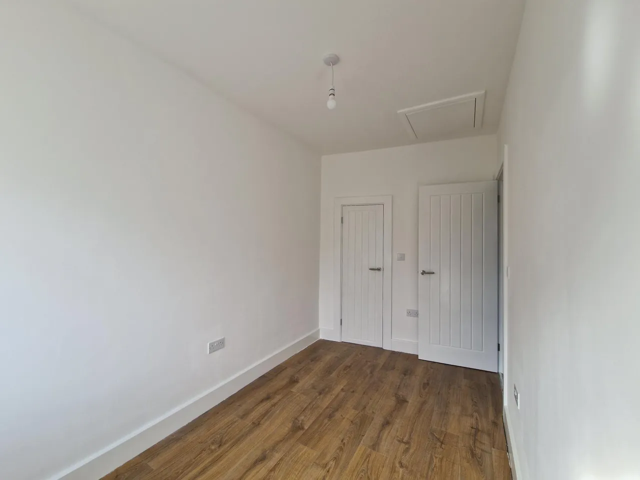 High Street, Wollaston, photo 10