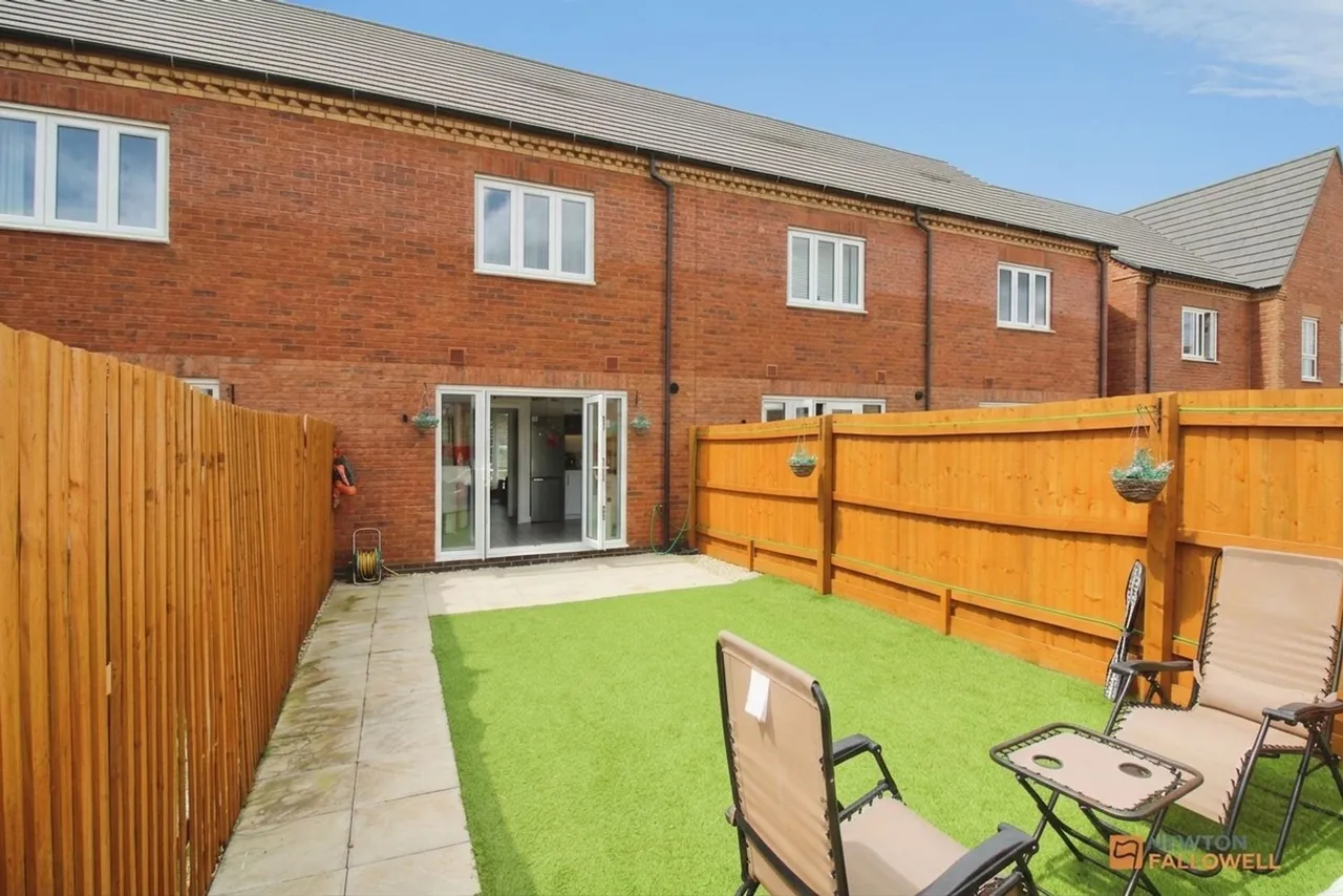 North Esk Way, Lubbesthorpe, LE19, photo 20